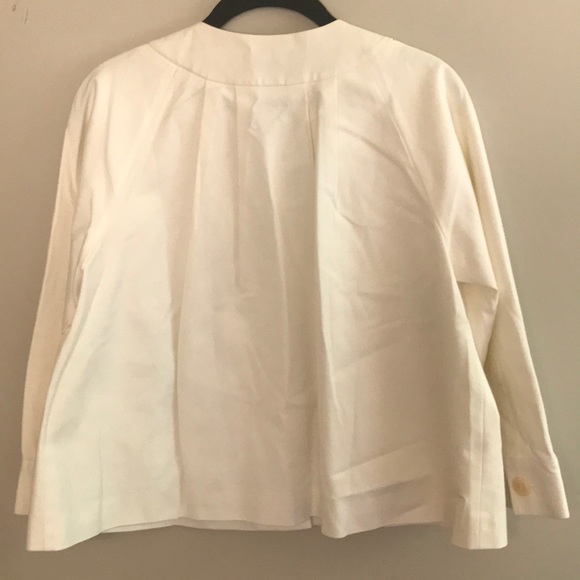 Theory white swing jacket size S - Picture 2 of 2